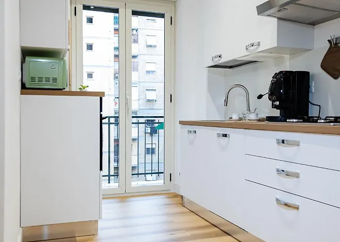Apartamento Moderno E Centrale, A 2 Min Dalla Metro B